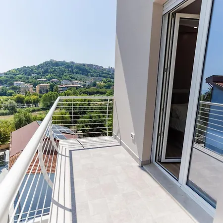 Luxury Seaside Escape - Coralia