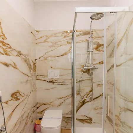 Luxury Seaside Escape - Coralia Apartament *