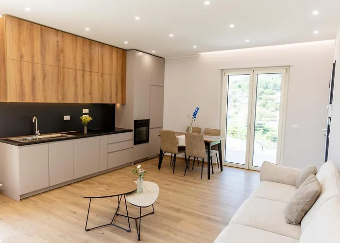 Daire Luxury Seaside Escape - Coralia