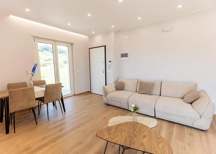 Luxury Seaside Escape - Coralia